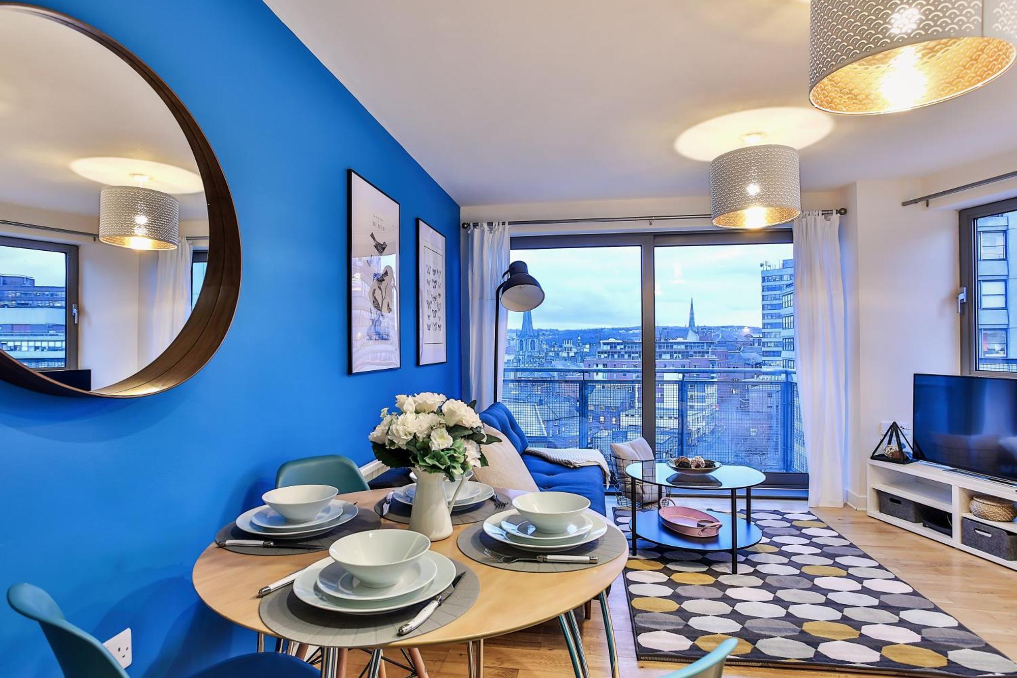 Skyview Apartment By Noknokstay - City Centre With Parking - Group, Family, Business Шефилд Экстерьер фото