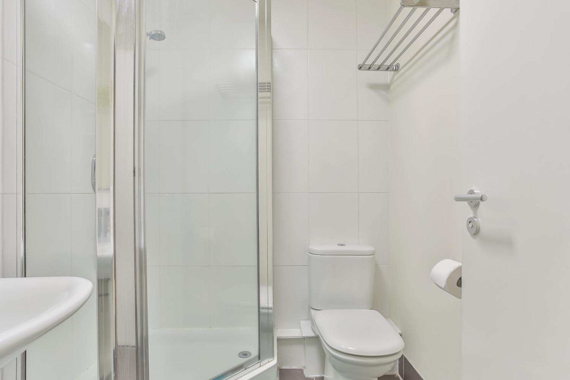 Skyview Apartment By Noknokstay - City Centre With Parking - Group, Family, Business Шефилд Экстерьер фото