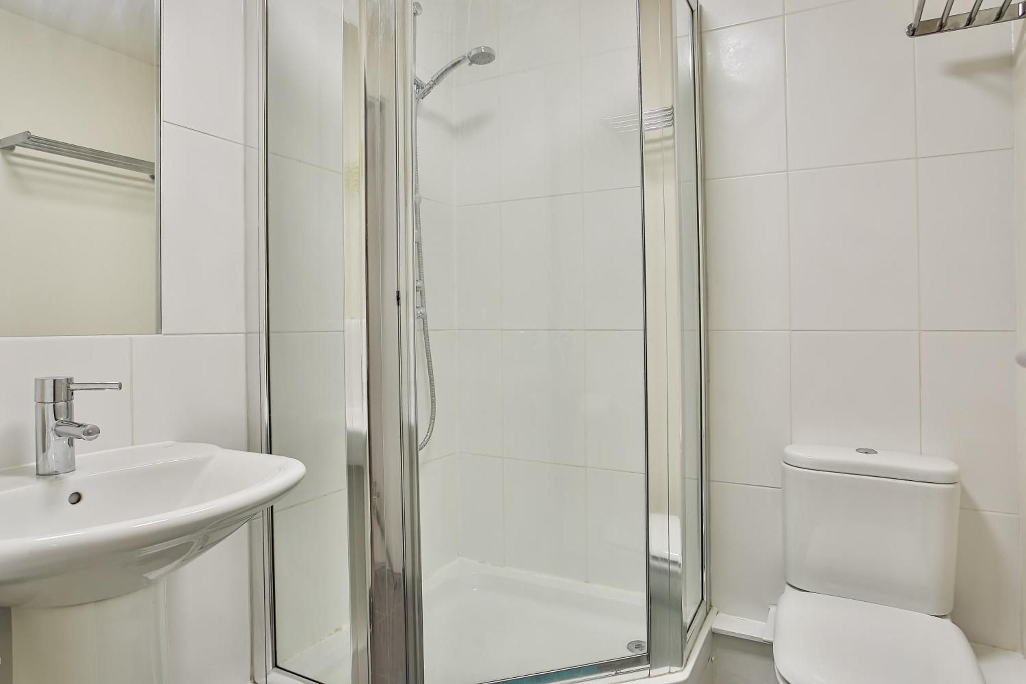 Skyview Apartment By Noknokstay - City Centre With Parking - Group, Family, Business Шефилд Экстерьер фото