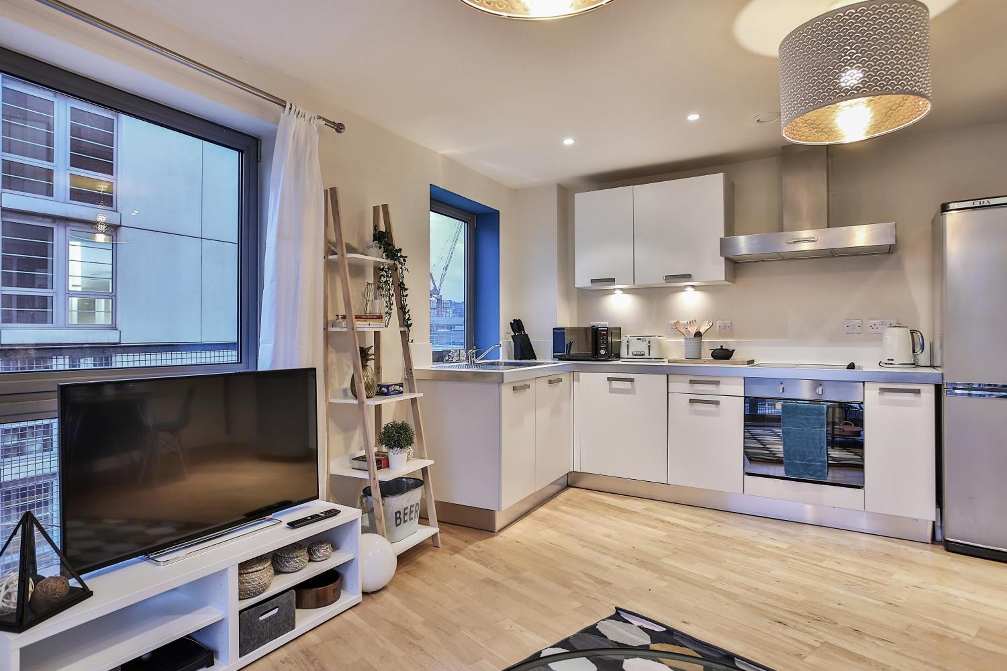 Skyview Apartment By Noknokstay - City Centre With Parking - Group, Family, Business Шефилд Экстерьер фото